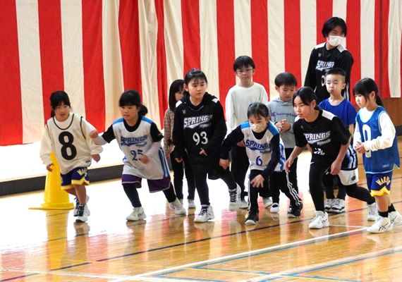 4年生以下の対外試合もあるので、小さい子も活躍の場がありますよ。